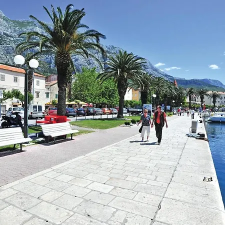 1 Bedroom Gorgeous Apartment In Makarska Makarska